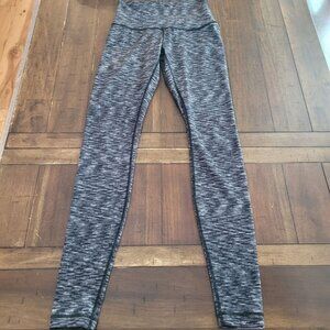 Lululemon Womens High-Rise Heathered Black & Gray Leggings